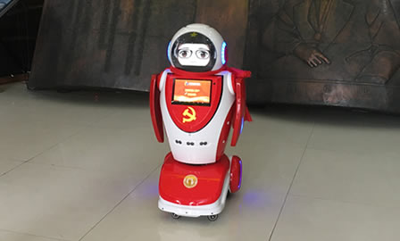 �h���C����